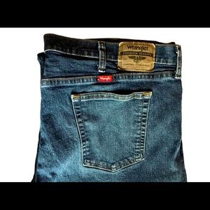 SOLD Wrangler Men’s Jean Relaxed Fit 40x30